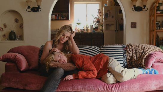 Кадр из 1 сезона сериала «У Марго проблемы с деньгами»